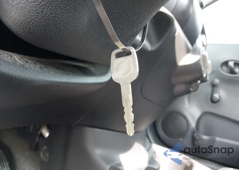 2013 Nissan Versa S/S Plus/Sv/Sl z USA, uszkodzony, nr VIN 3N1CN7APXDL872524